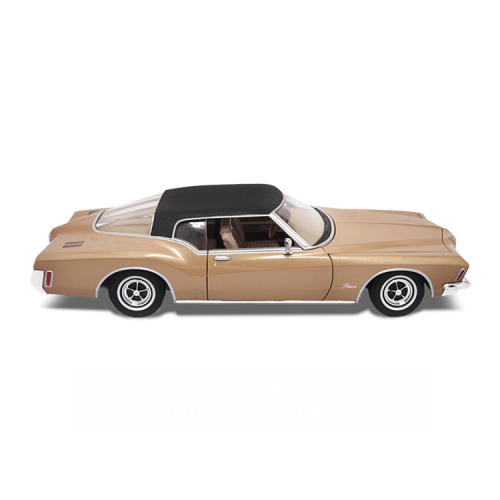1:18 1971 BUICK™ RIVIERA™ GS  